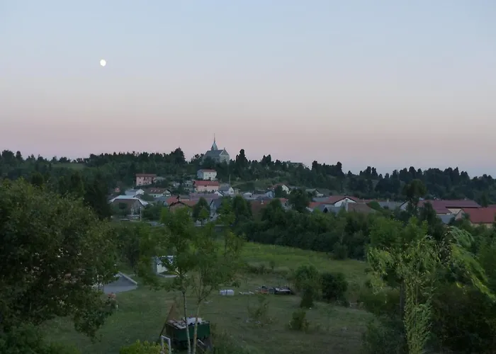 Nočitev z zajtrkom Trnje